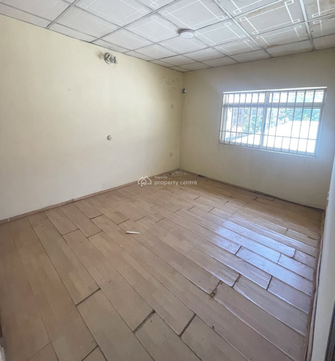 Self-serviced 5 Bedroom Semi-detached Duplex, Lekki Phase 1, Lekki, Lagos, Semi-detached Duplex for Rent