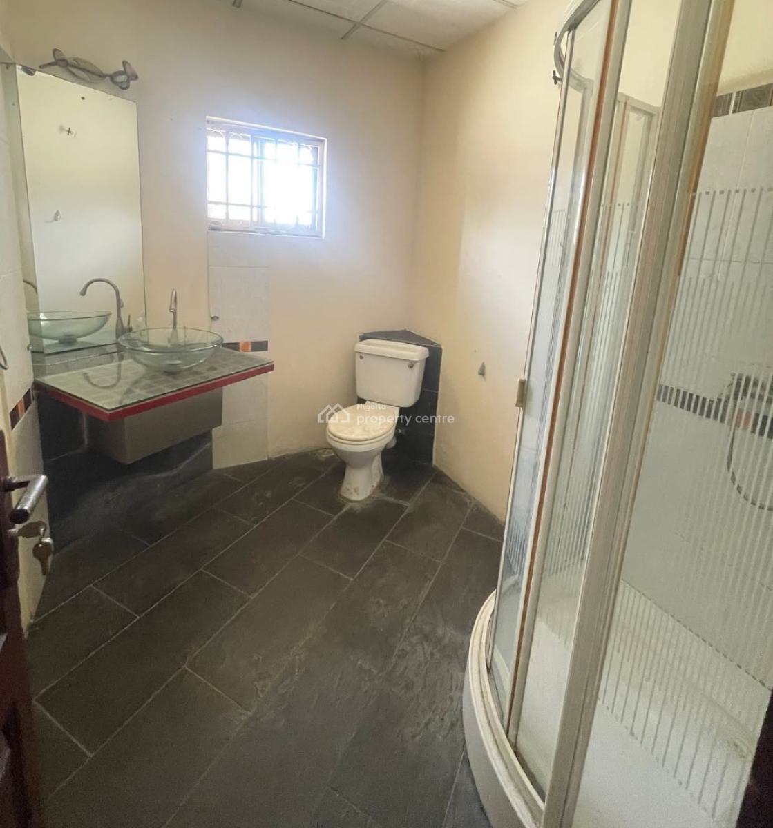 Self-serviced 5 Bedroom Semi-detached Duplex, Lekki Phase 1, Lekki, Lagos, Semi-detached Duplex for Rent