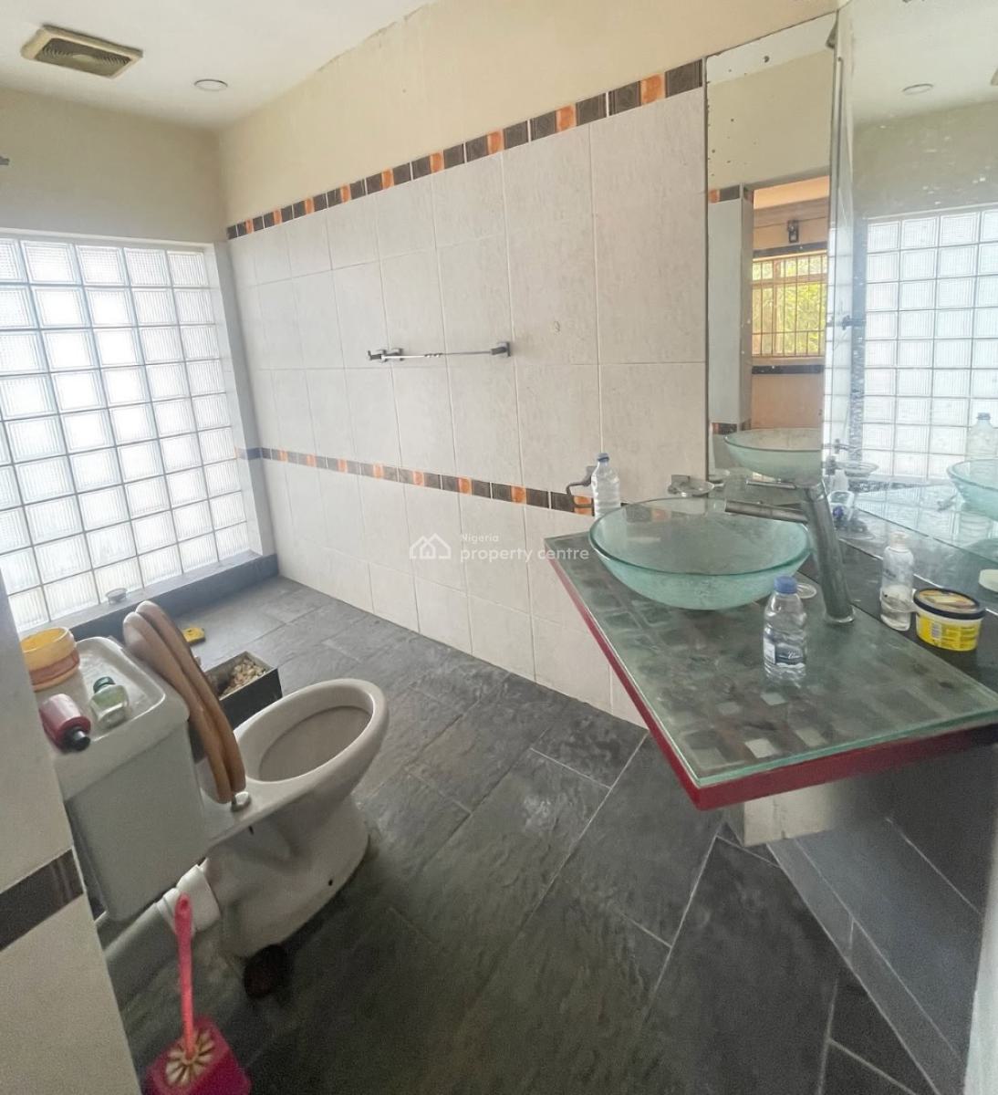 Self-serviced 5 Bedroom Semi-detached Duplex, Lekki Phase 1, Lekki, Lagos, Semi-detached Duplex for Rent