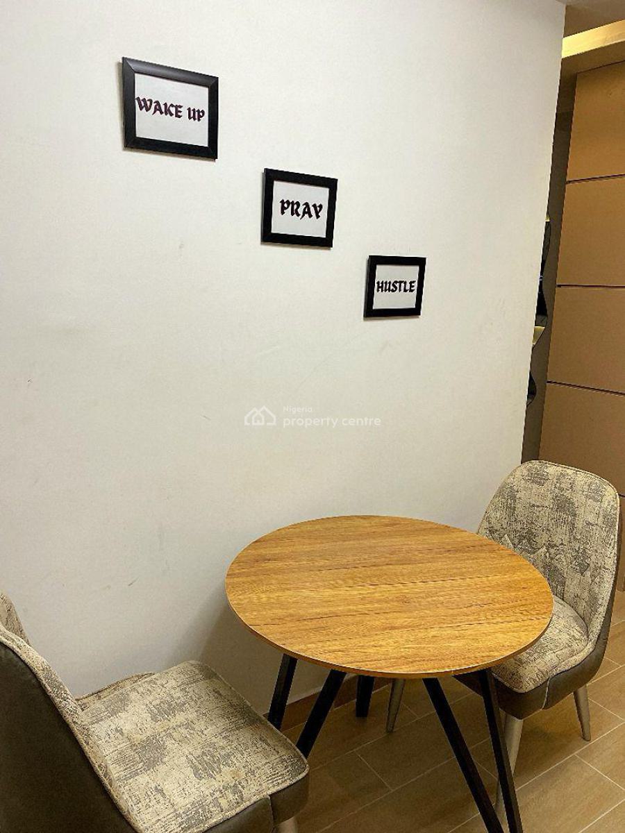 Fully Furnished and Luxury 1 Bedroom Serviced Apartment with Swimming Pool, Lekki Phase 1, Lekki, Lagos, Flat / Apartment for Rent