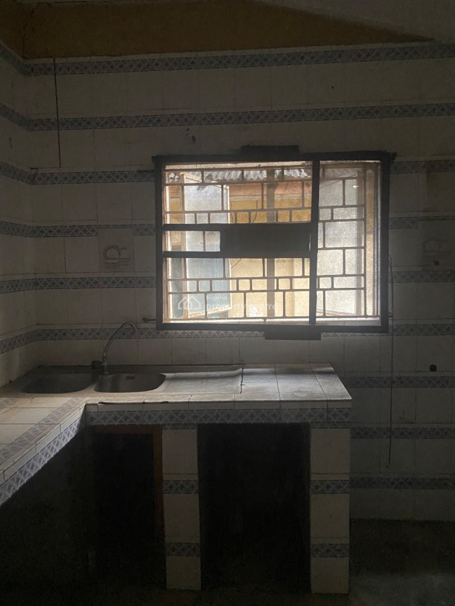 Nice 3 Bedroom Bungalow, Gbajumo Street, Adeniran Ogunsanya, Surulere, Lagos, House for Sale