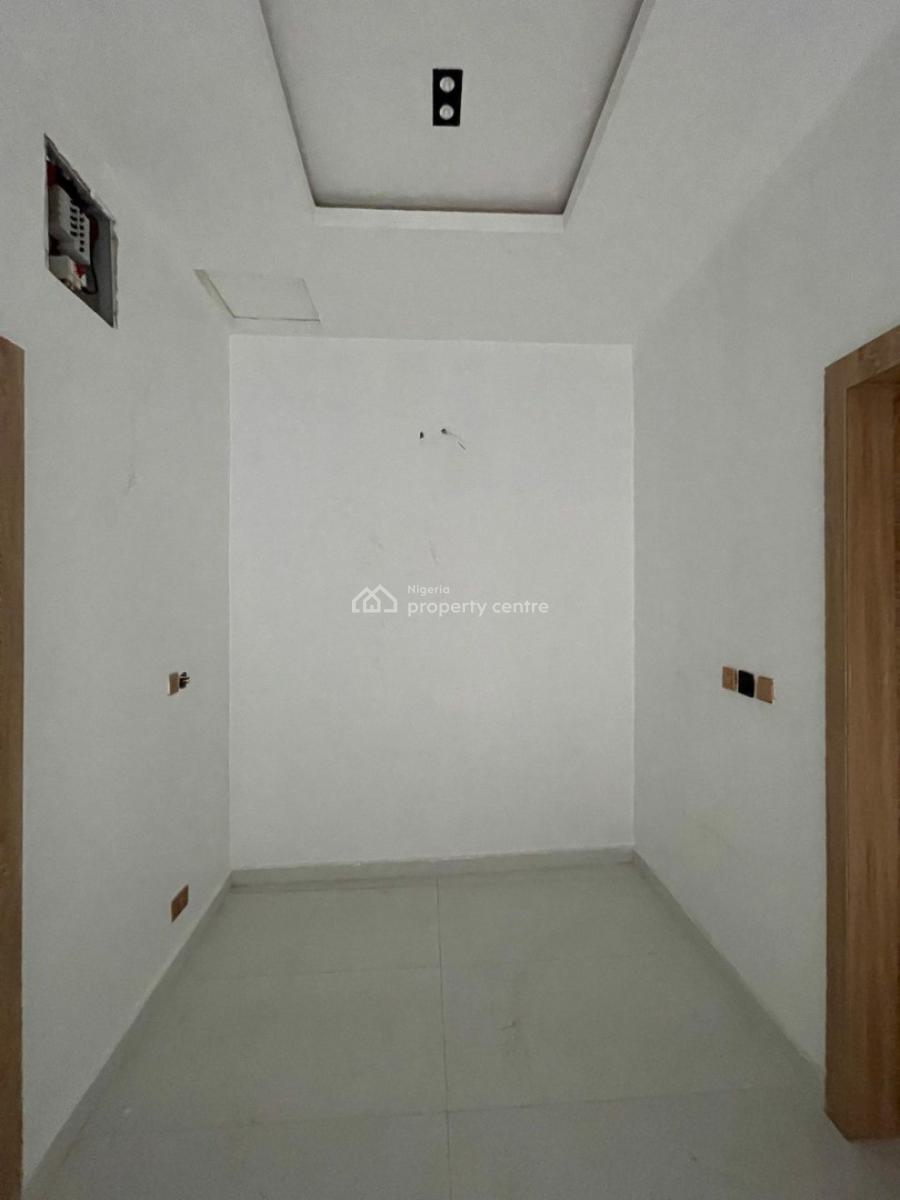 4 Bedrooms Terraces Detached, Ikota, Lekki, Lagos, Terraced Duplex for Sale