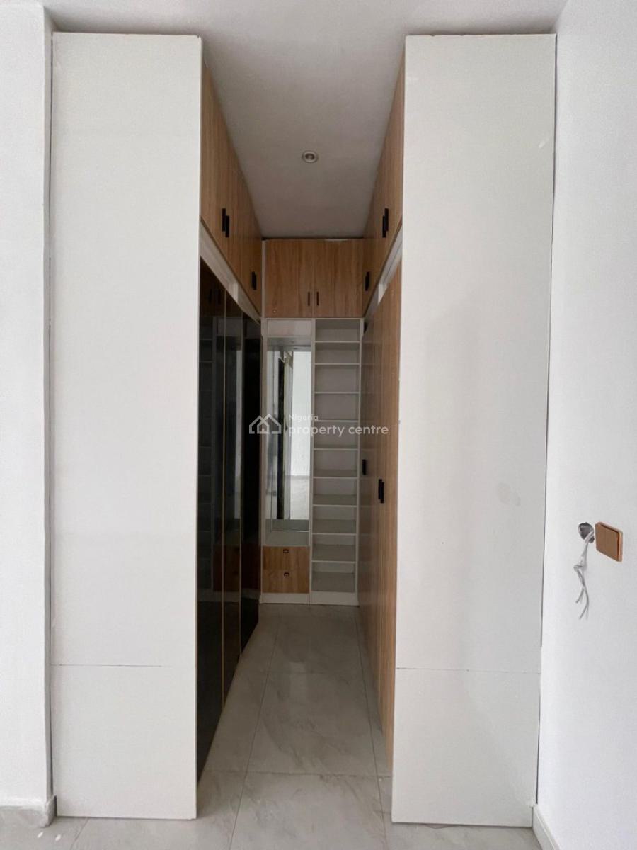 4 Bedrooms Terraces Detached, Ikota, Lekki, Lagos, Terraced Duplex for Sale