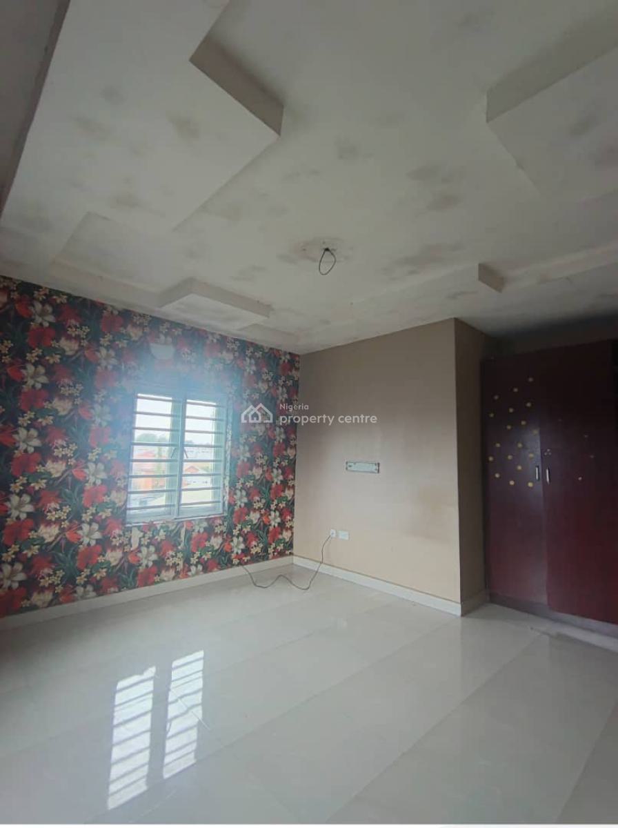 Clean 2 Bedroom Apartment, Beside Lbs, Sangotedo, Ajah, Lagos, Flat / Apartment for Rent
