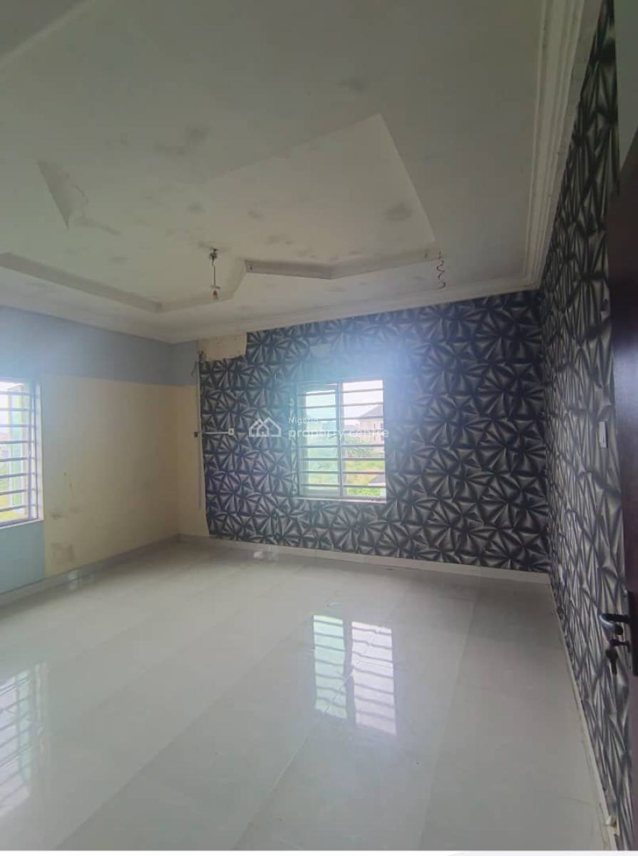 Clean 2 Bedroom Apartment, Beside Lbs, Sangotedo, Ajah, Lagos, Flat / Apartment for Rent