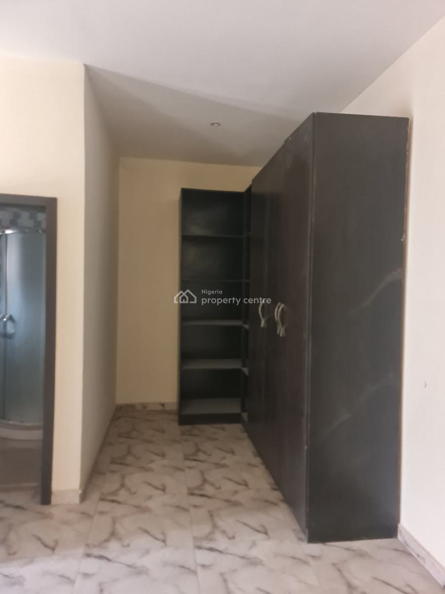 Exquisite 4-bedroom Terrace with Bq, Apo Resettlement, Apo, Abuja, Terraced Duplex for Sale