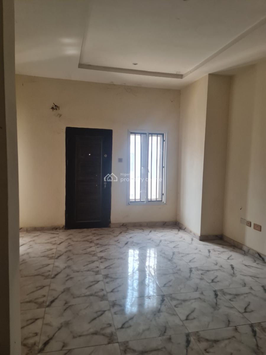 Exquisite 4-bedroom Terrace with Bq, Apo Resettlement, Apo, Abuja, Terraced Duplex for Sale