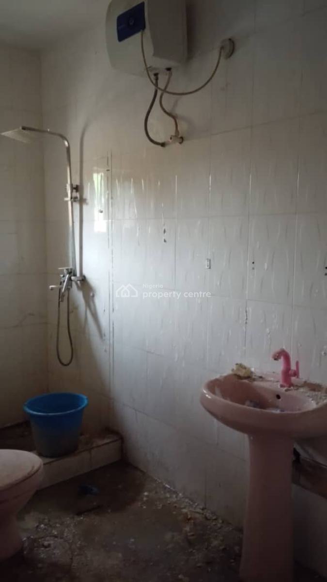 3 Bedroom Flat, Gra Phase 1, Magodo, Lagos, Flat / Apartment for Rent