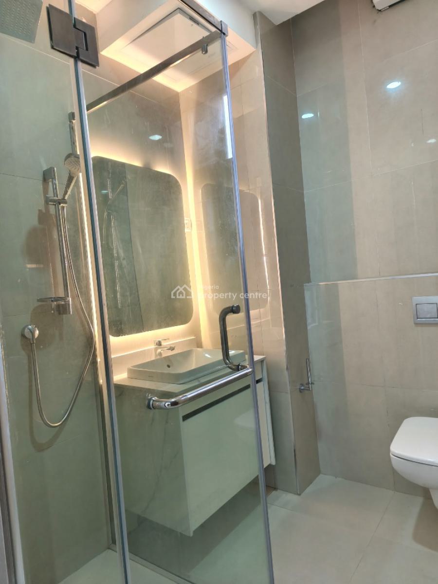 Super Luxury Serviced 3 Bedroom Flat with Bq, Central Estate Lekki Phase 1, Lekki, Lagos, Flat / Apartment for Sale