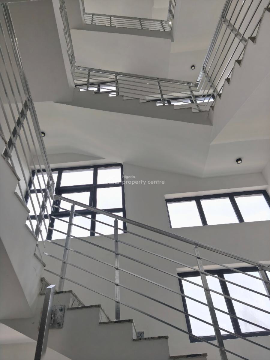 Super Luxury Serviced 3 Bedroom Flat with Bq, Central Estate Lekki Phase 1, Lekki, Lagos, Flat / Apartment for Sale