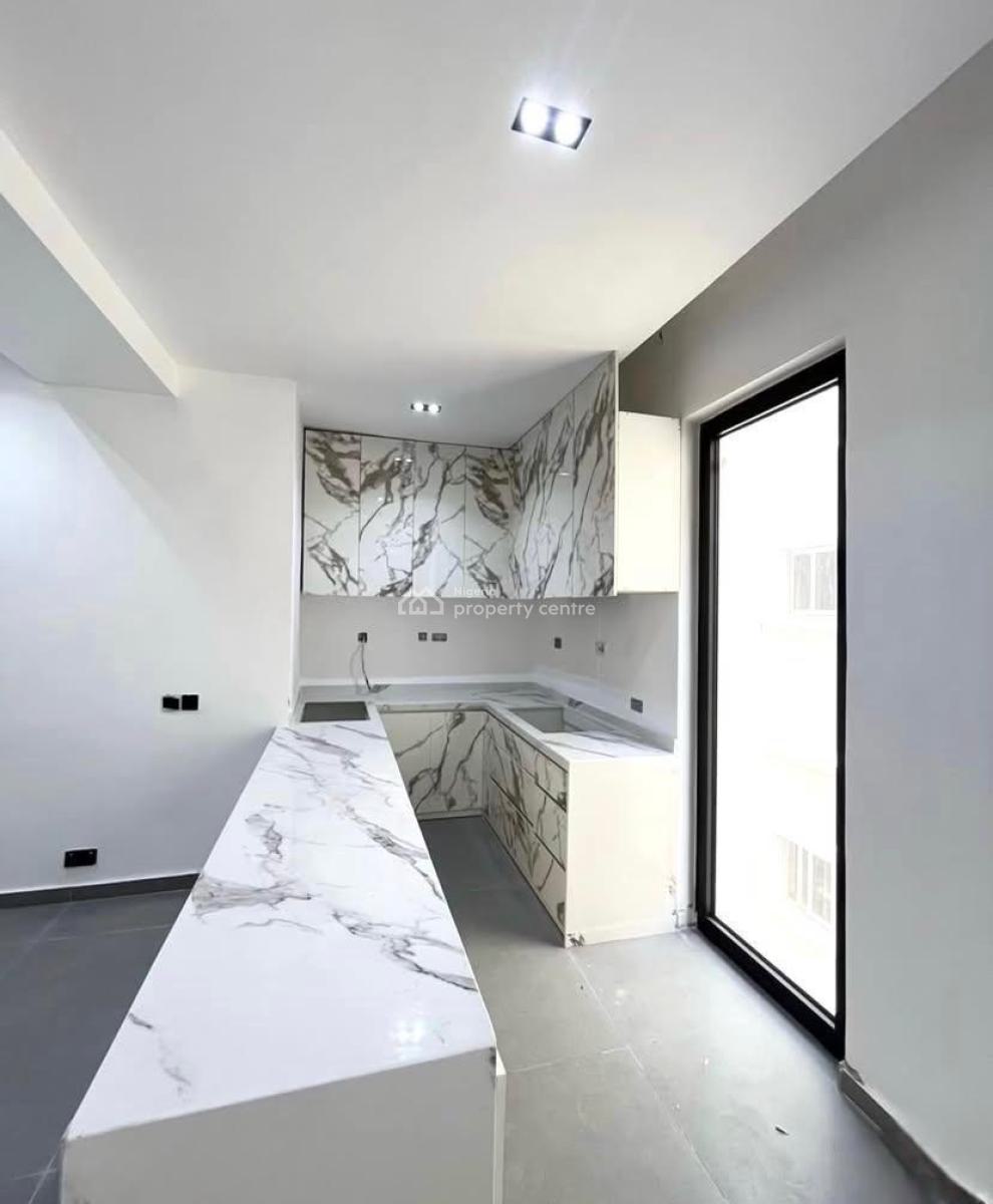 Executive 2 Bedroom Maisonette with 1 Bq, Old Ikoyi, Ikoyi, Lagos, Flat / Apartment for Rent