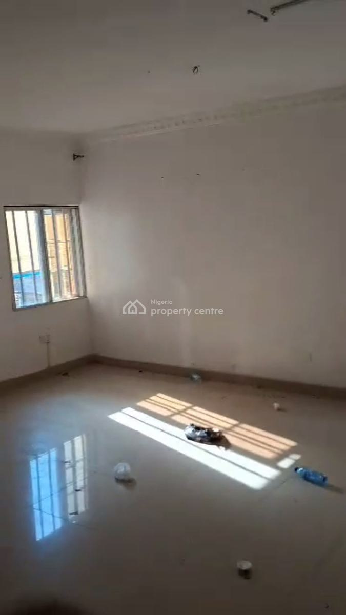 Neat, Spacious 2 Bedroom Apartment, Off Toyin Street, Ikeja, Lagos, Flat / Apartment for Rent