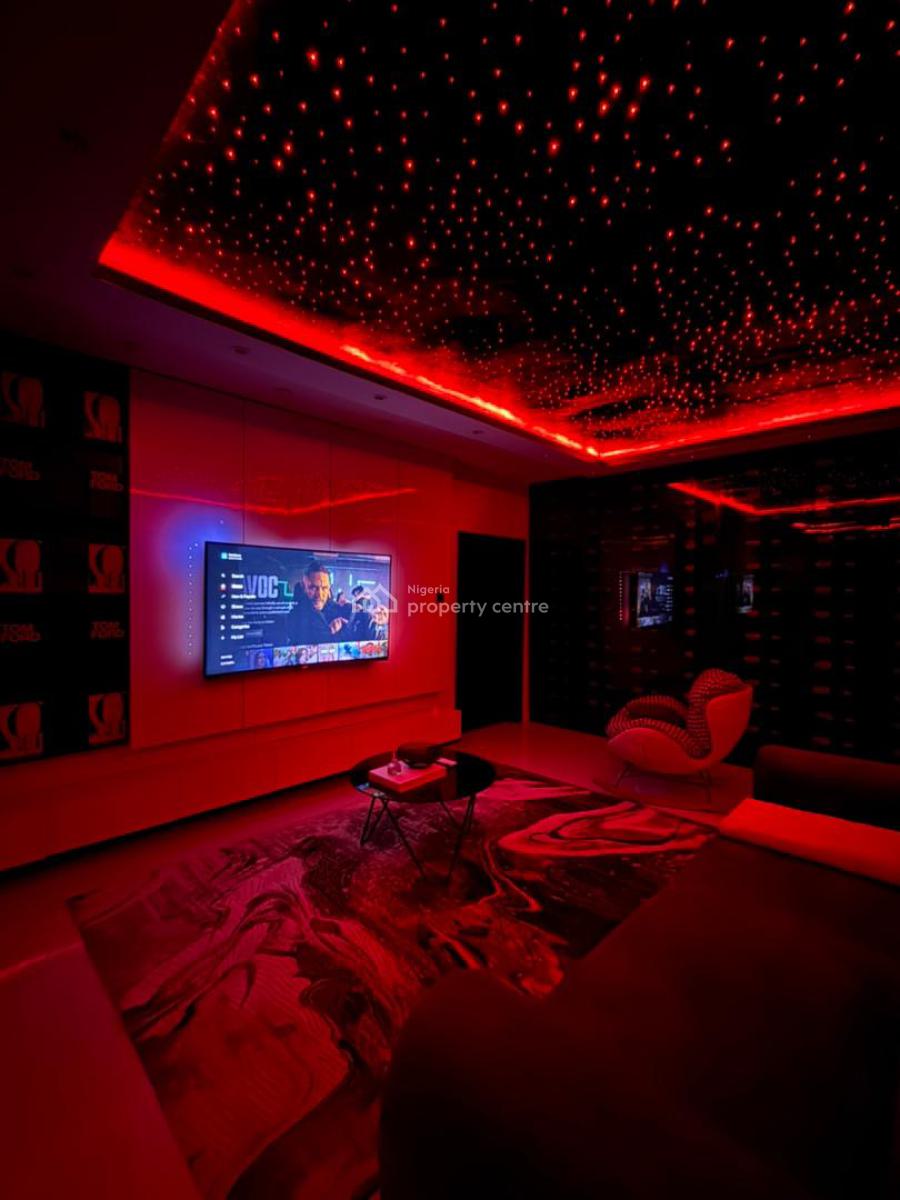 Deluxe 2 Bedroom Apartment with a Private Cinema & a Bath Lounge, Lekki, Lagos, Flat / Apartment Short Let