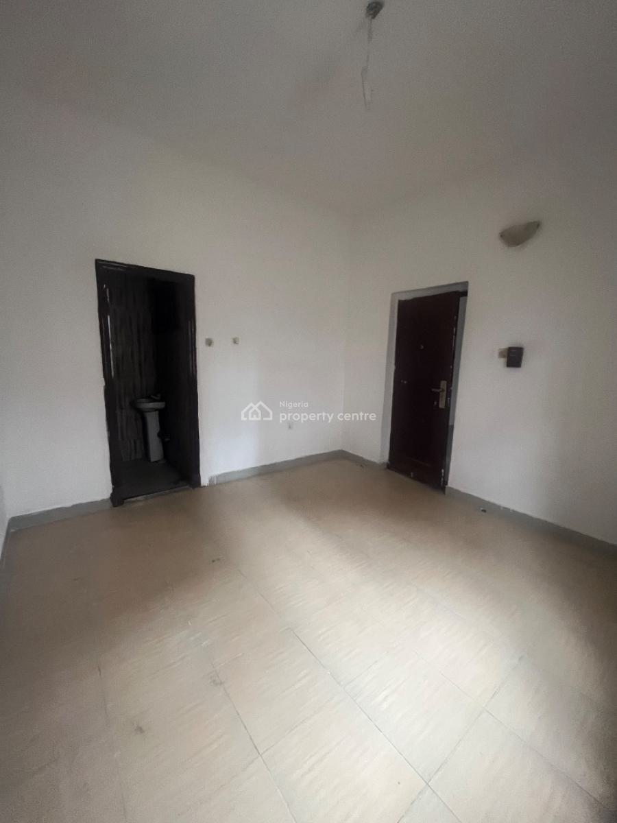 Mini Flat, Thomas Estate, Ajah, Lagos, Mini Flat (room and Parlour) for Rent