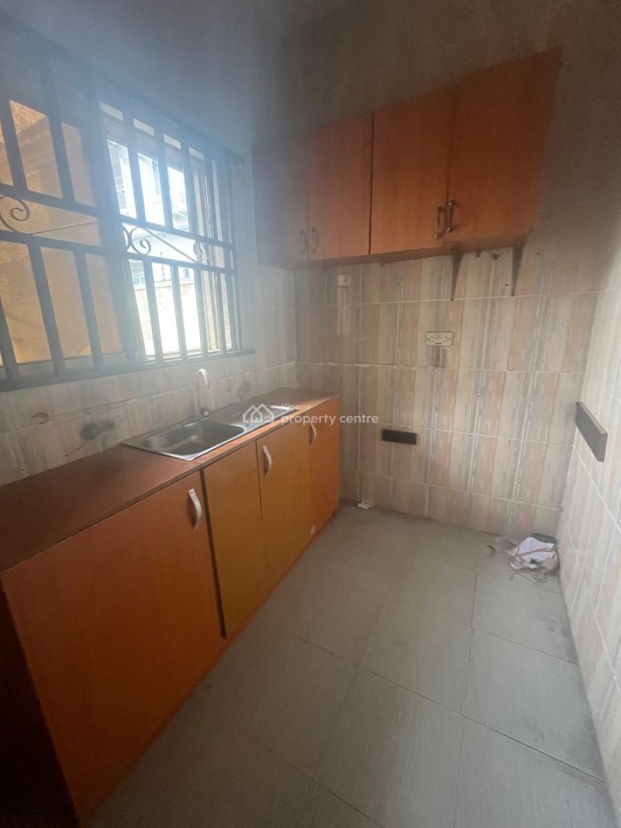 Mini Flat, Thomas Estate, Ajah, Lagos, Mini Flat (room and Parlour) for Rent