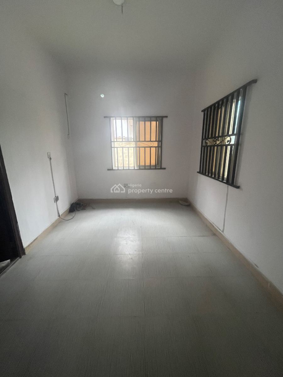 Mini Flat, Thomas Estate, Ajah, Lagos, Mini Flat (room and Parlour) for Rent