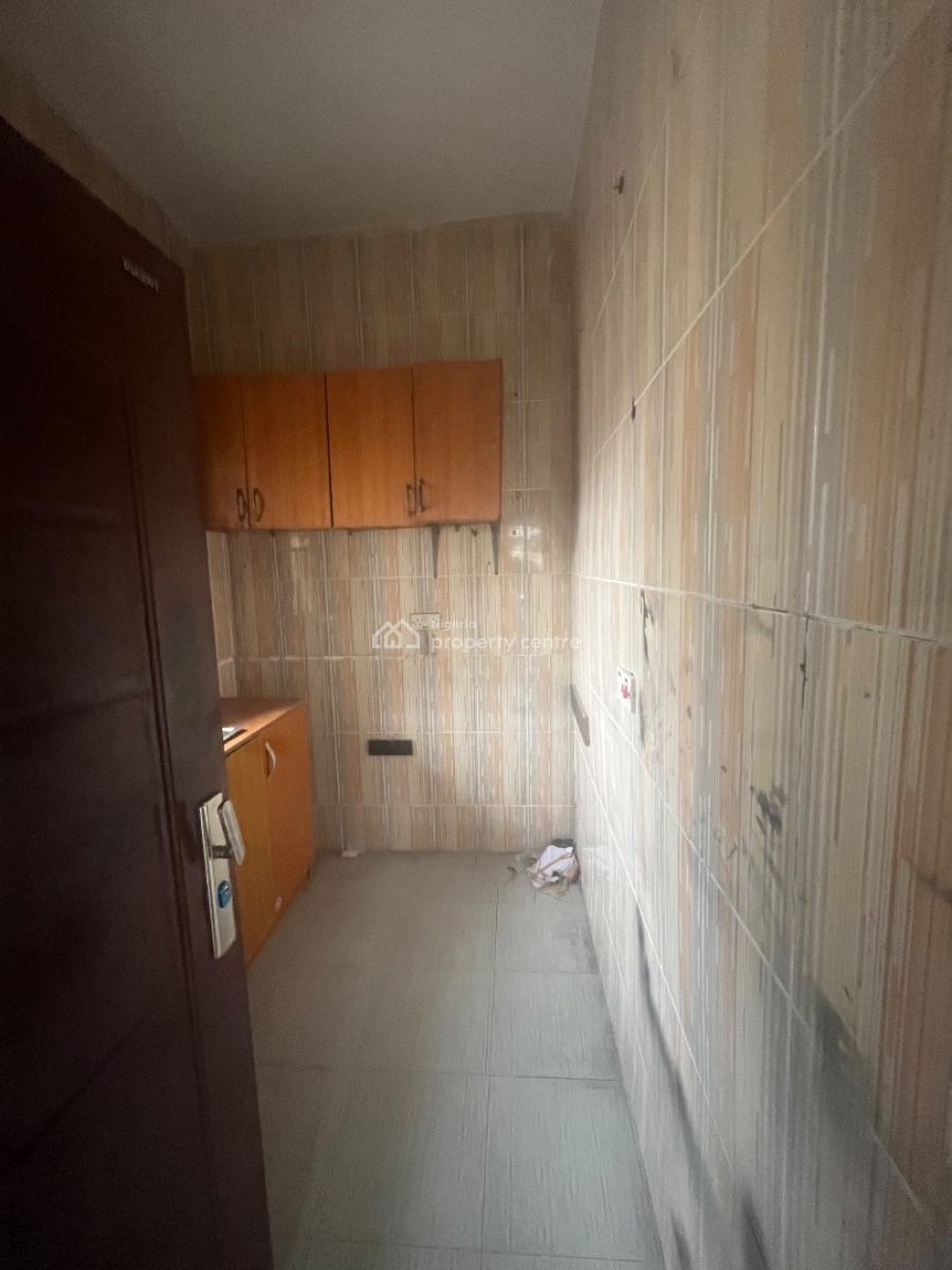 Mini Flat, Thomas Estate, Ajah, Lagos, Mini Flat (room and Parlour) for Rent