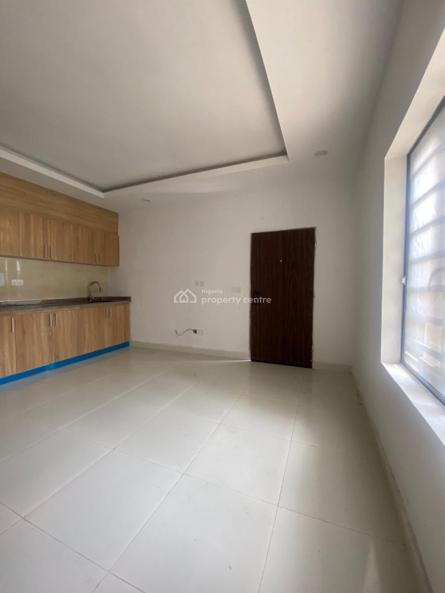 1 Bedroom Apartment, Igbo Efon, Lekki, Lagos, Mini Flat (room and Parlour) for Rent