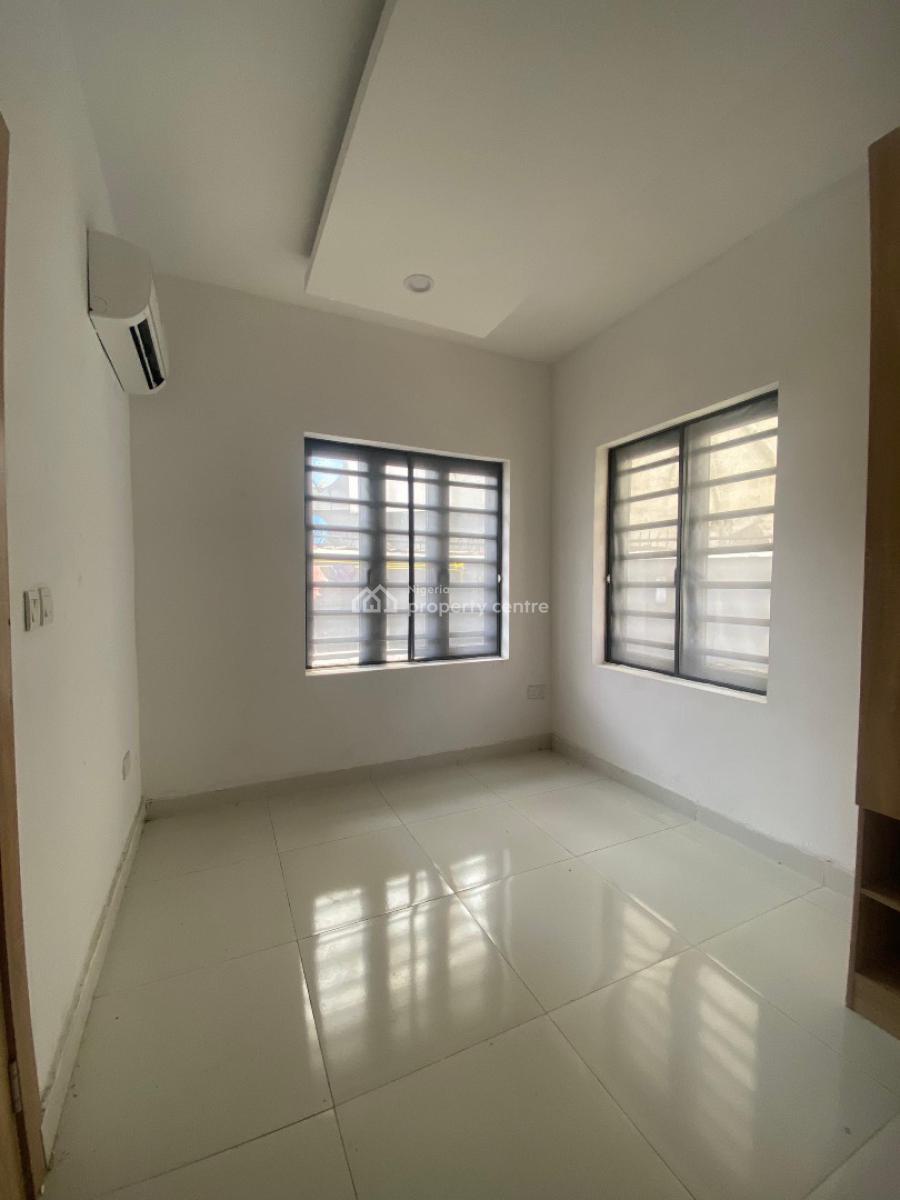 1 Bedroom Apartment, Igbo Efon, Lekki, Lagos, Mini Flat (room and Parlour) for Rent