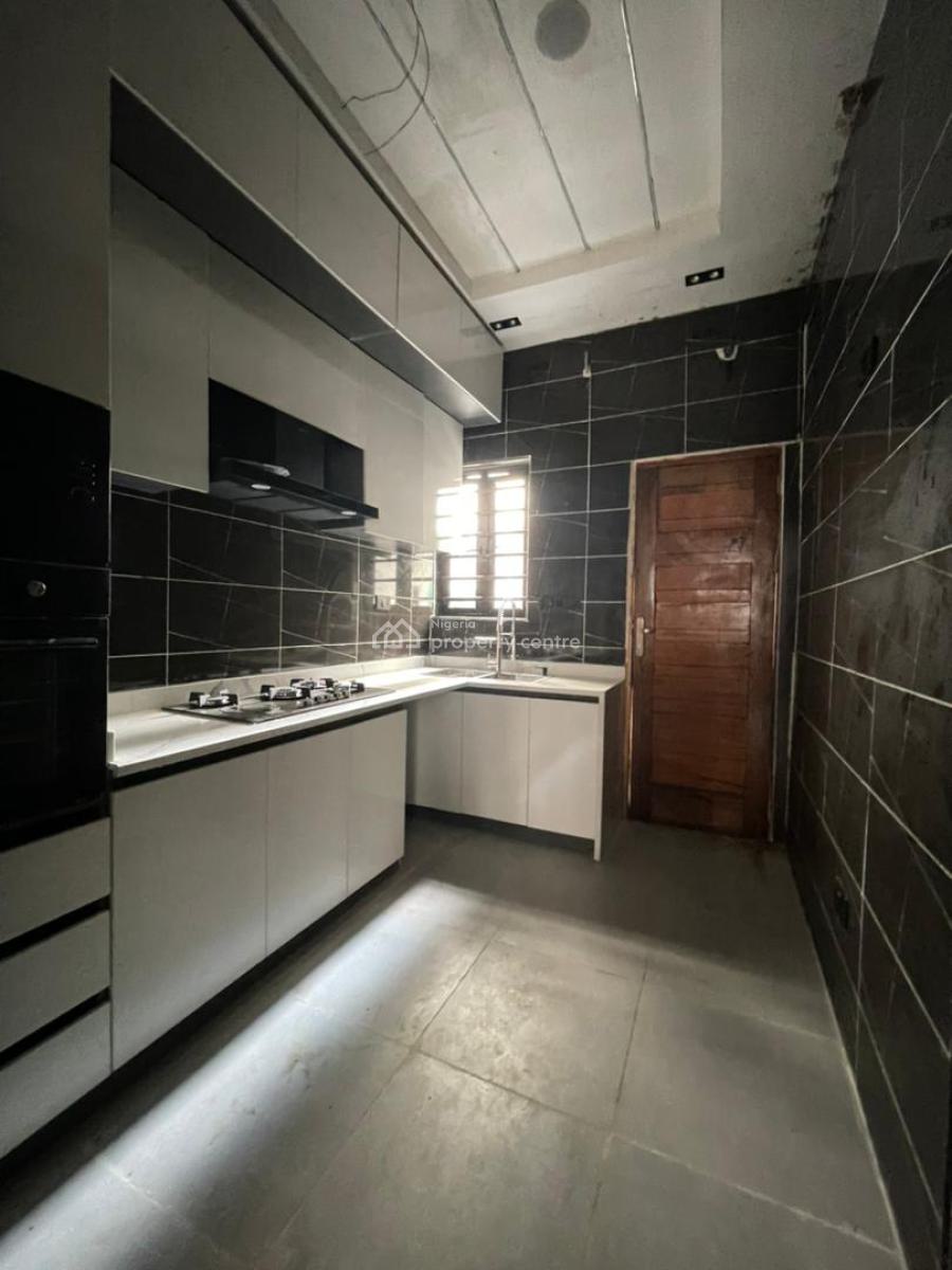 4 Bedrooms Terraced Duplex, Ikota, Lekki, Lagos, Terraced Duplex for Sale