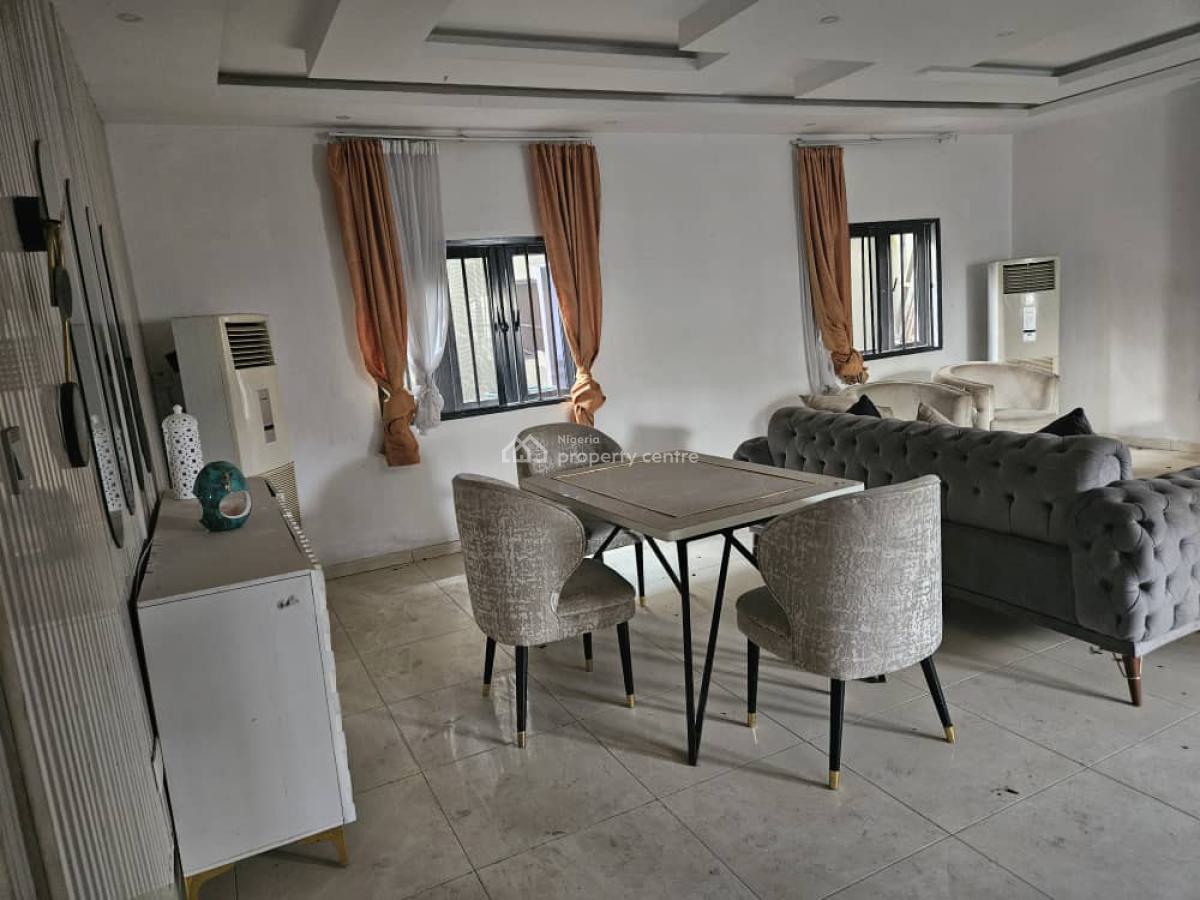 Well Maintained 4 Bedrooms Penthouse with 2 Rooms Bq, Adebola Close, Off Admiralty, Lekki Phase 1, Lekki, Lagos, House for Rent