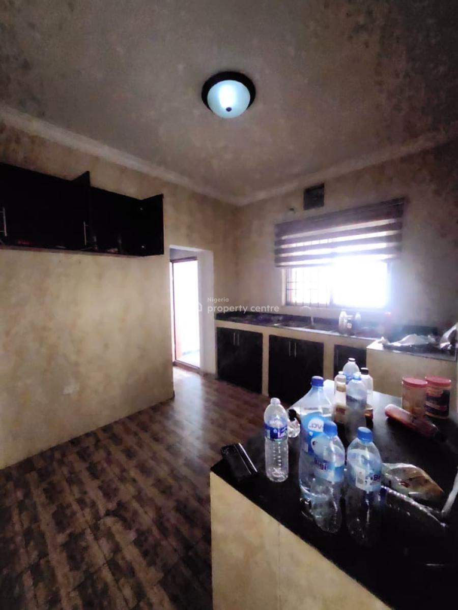 Spacious 2 Bedroom Apartment Up No Stairs, Ikate, Lekki, Lagos, Flat / Apartment for Rent