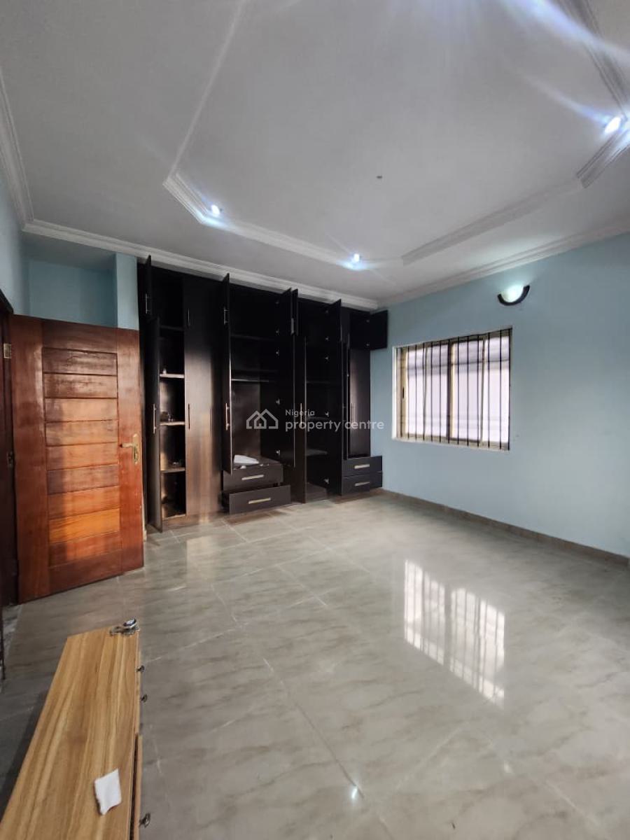 Spacious 2 Bedroom Apartment Up No Stairs, Ikate, Lekki, Lagos, Flat / Apartment for Rent