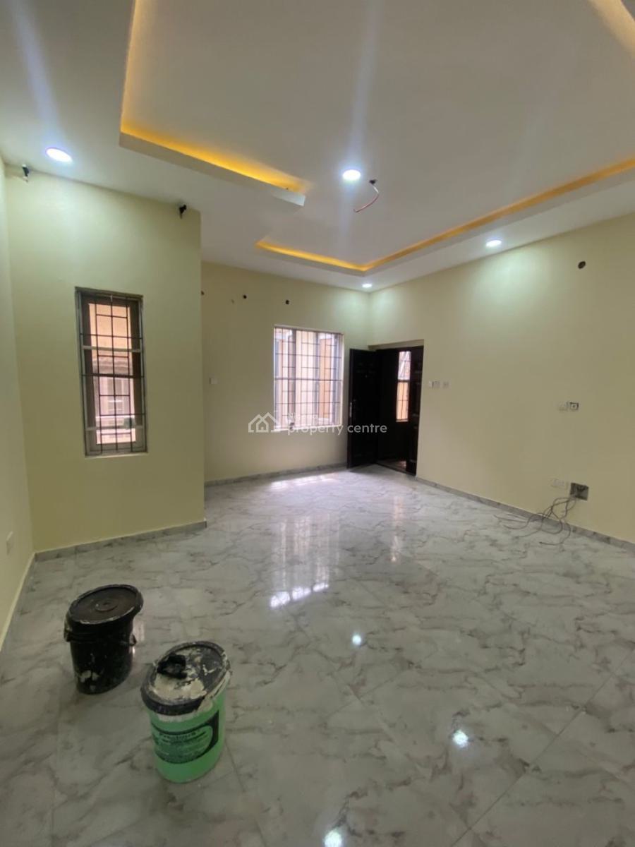 2 Bedroom Apartment, Lekki Phase 1, Lekki, Lagos, Flat / Apartment for Rent