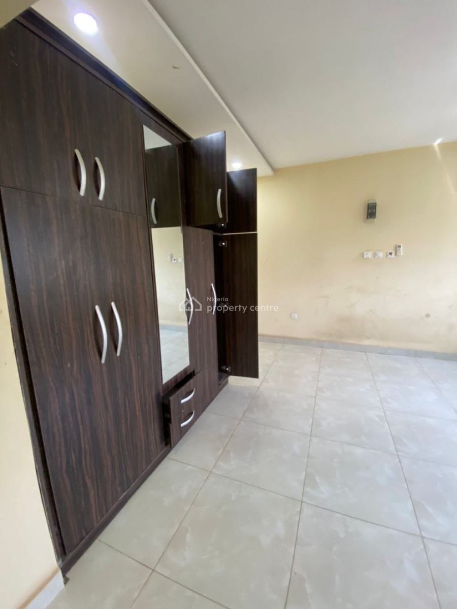 Specious 3 Bedroom Flat with Ac, Living Faith, Jahi, Abuja, Flat / Apartment for Rent