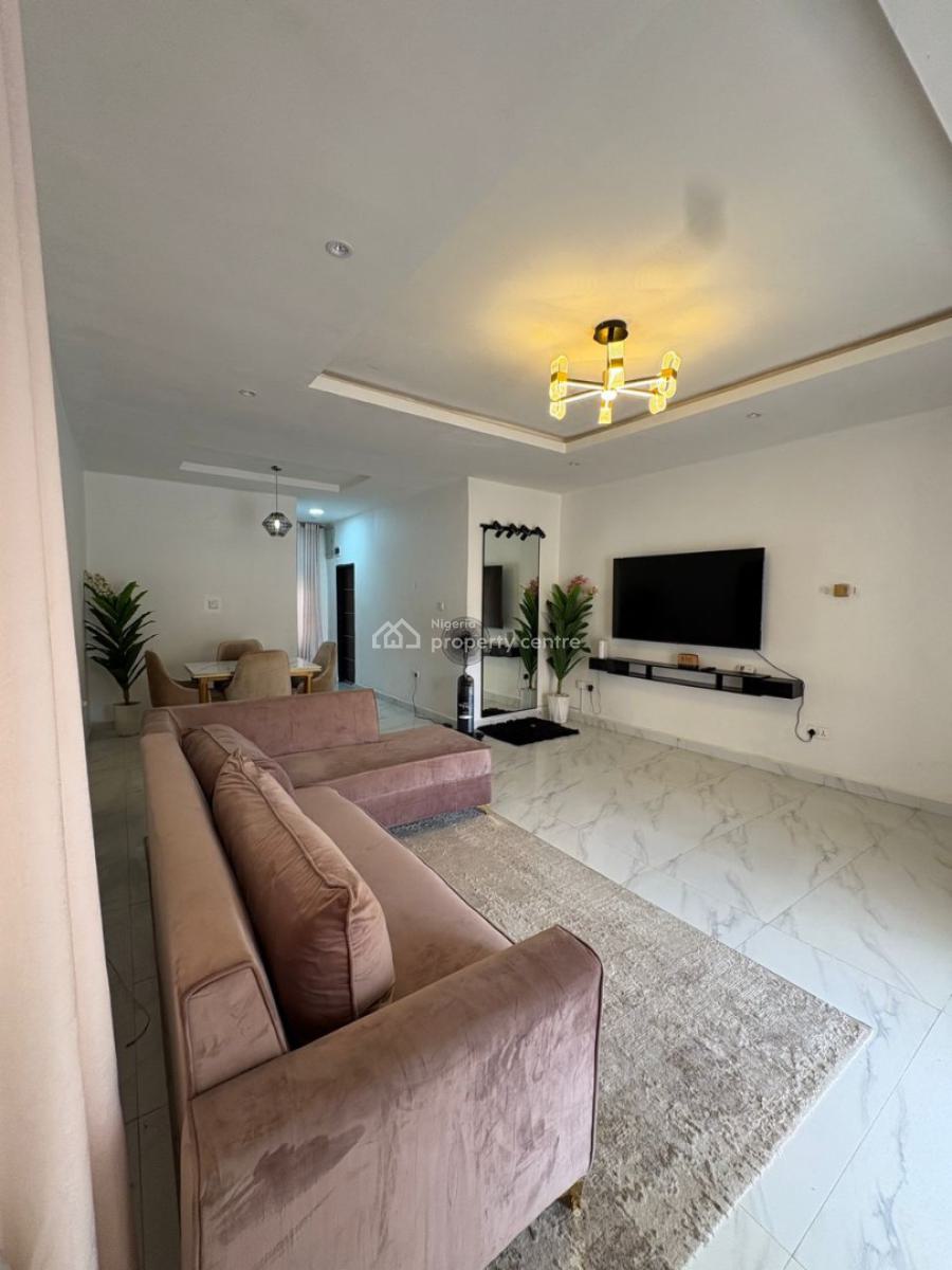 Partially Furnished Two Bedroom Flat, Guzape District, Abuja, Flat / Apartment for Rent