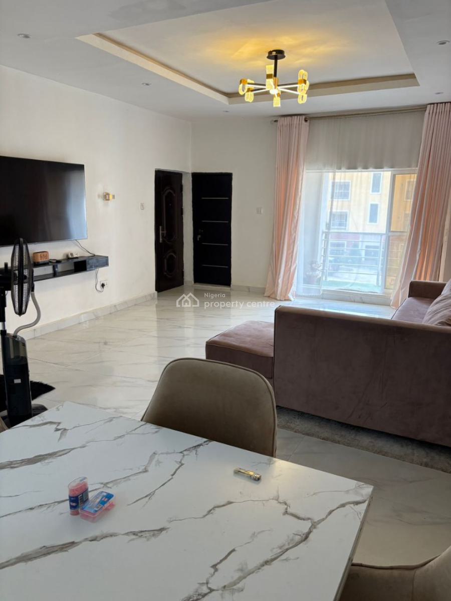 Partially Furnished Two Bedroom Flat, Guzape District, Abuja, Flat / Apartment for Rent