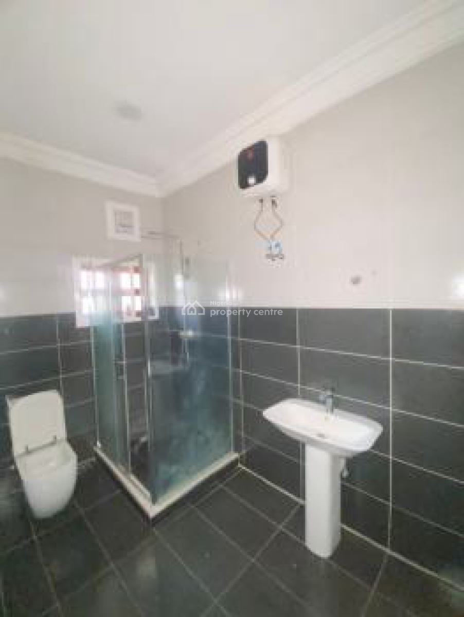 a Very Good Serviced 4-bedroom Terrace Duplex + 1 Bq, Mabushi, Abuja, Terraced Duplex for Rent