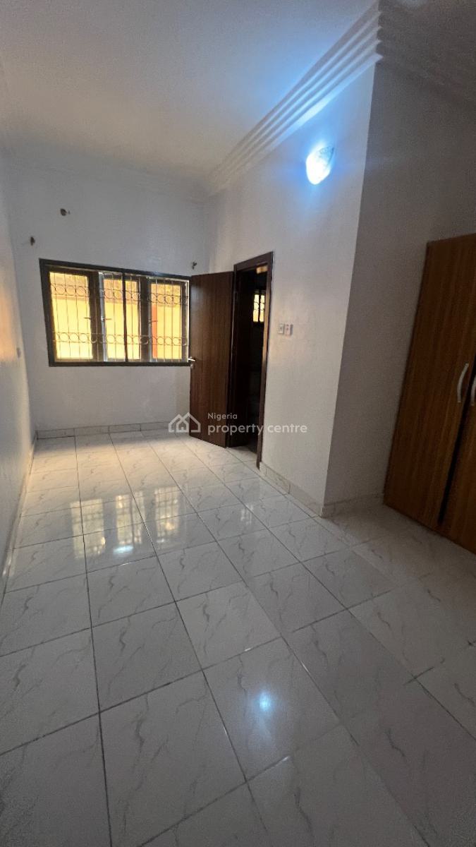 Self Service 3 Bedroom Flat, Lekki Phase 1, Lekki, Lagos, Flat / Apartment for Rent