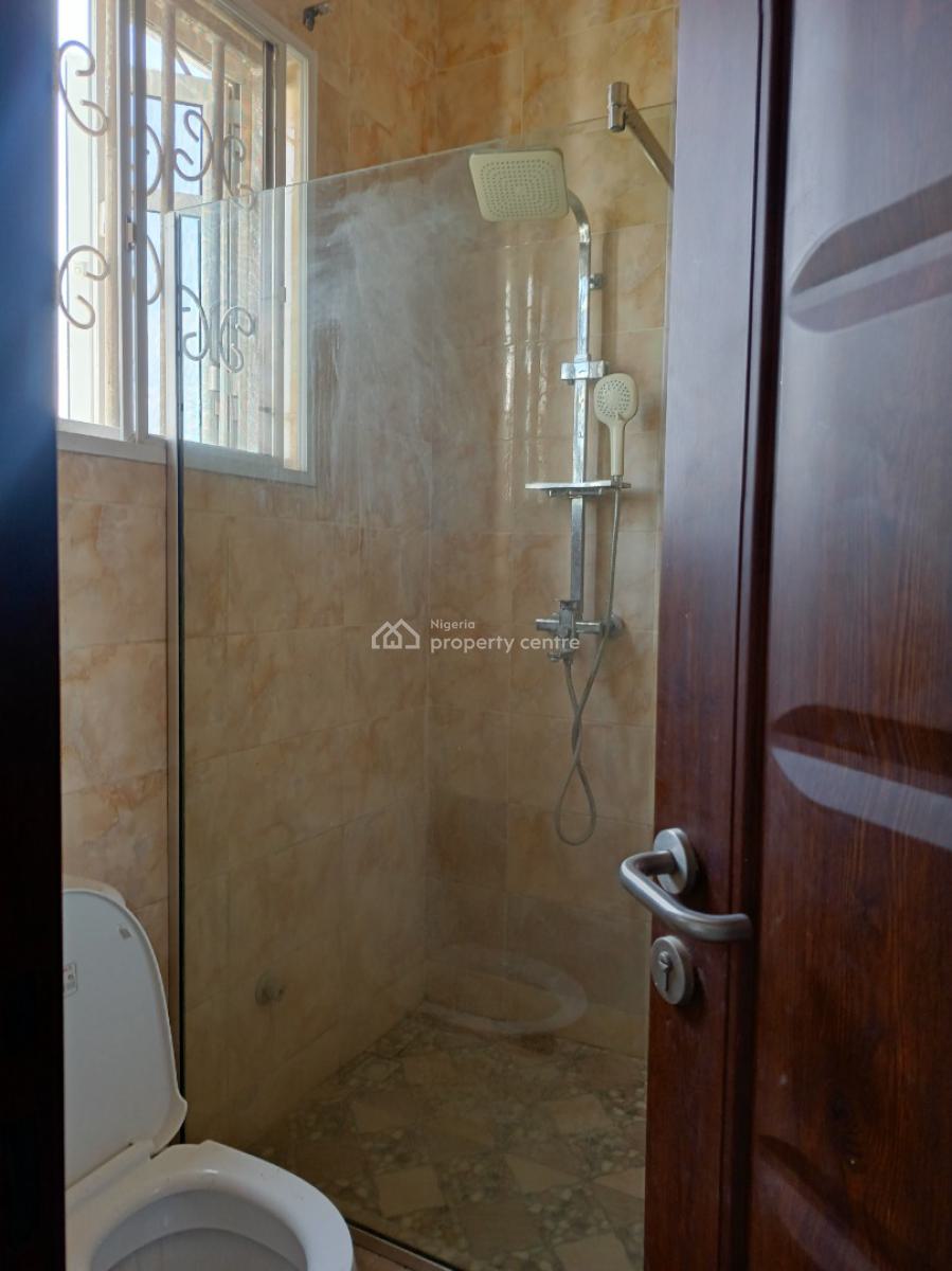 Well Renovated 4 Bedroom Terrace, Guzape District, Abuja, House for Rent