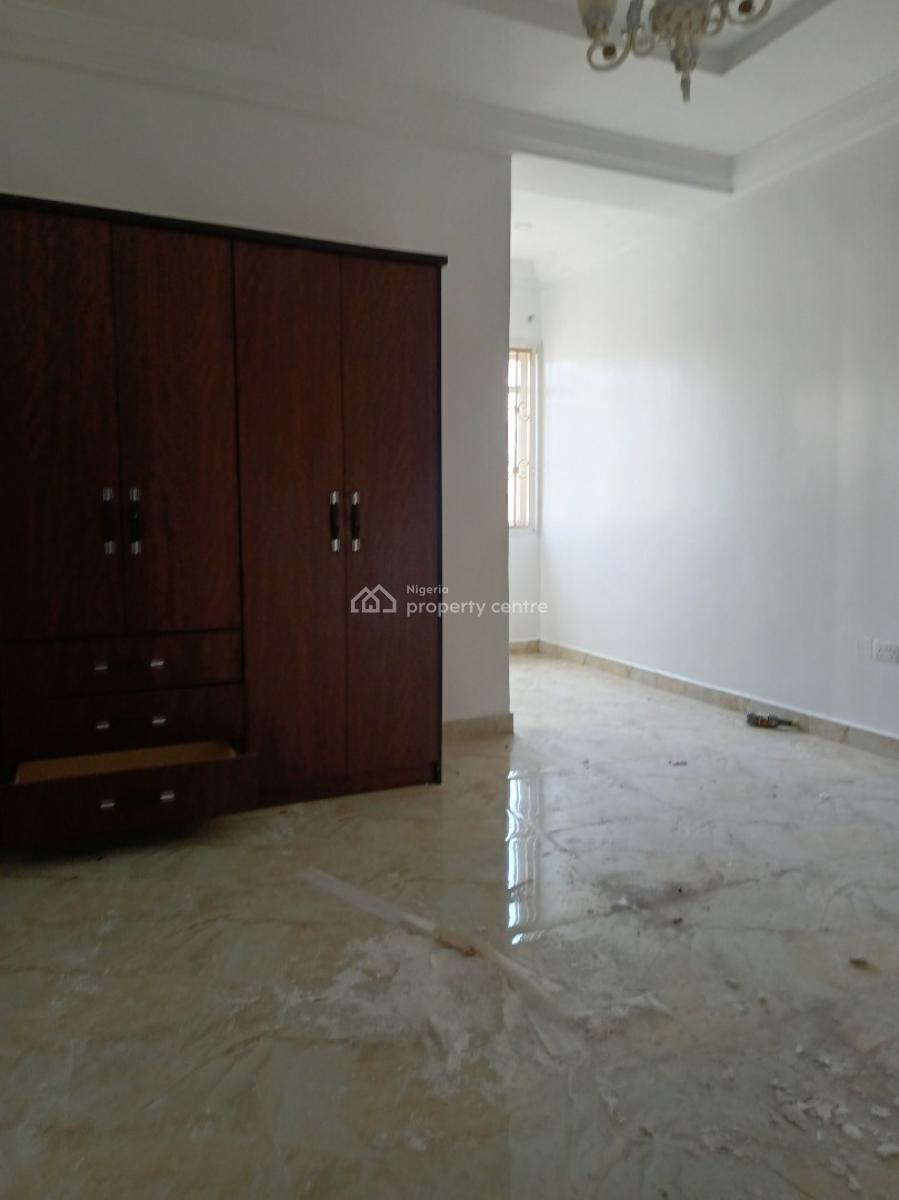 Well Renovated 4 Bedroom Terrace, Guzape District, Abuja, House for Rent