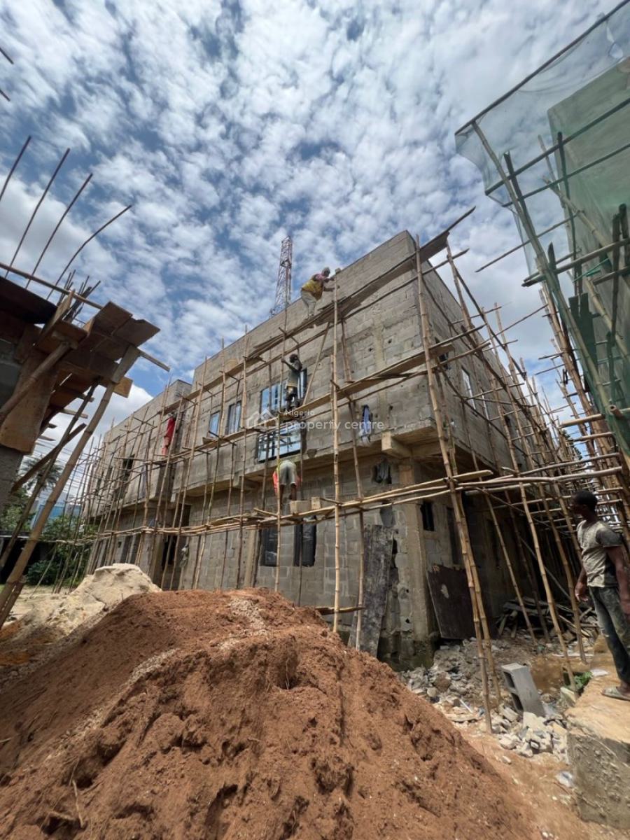 Affordable 1 Bedroom Apartment, Obanikoro, Shomolu, Lagos, House for Sale