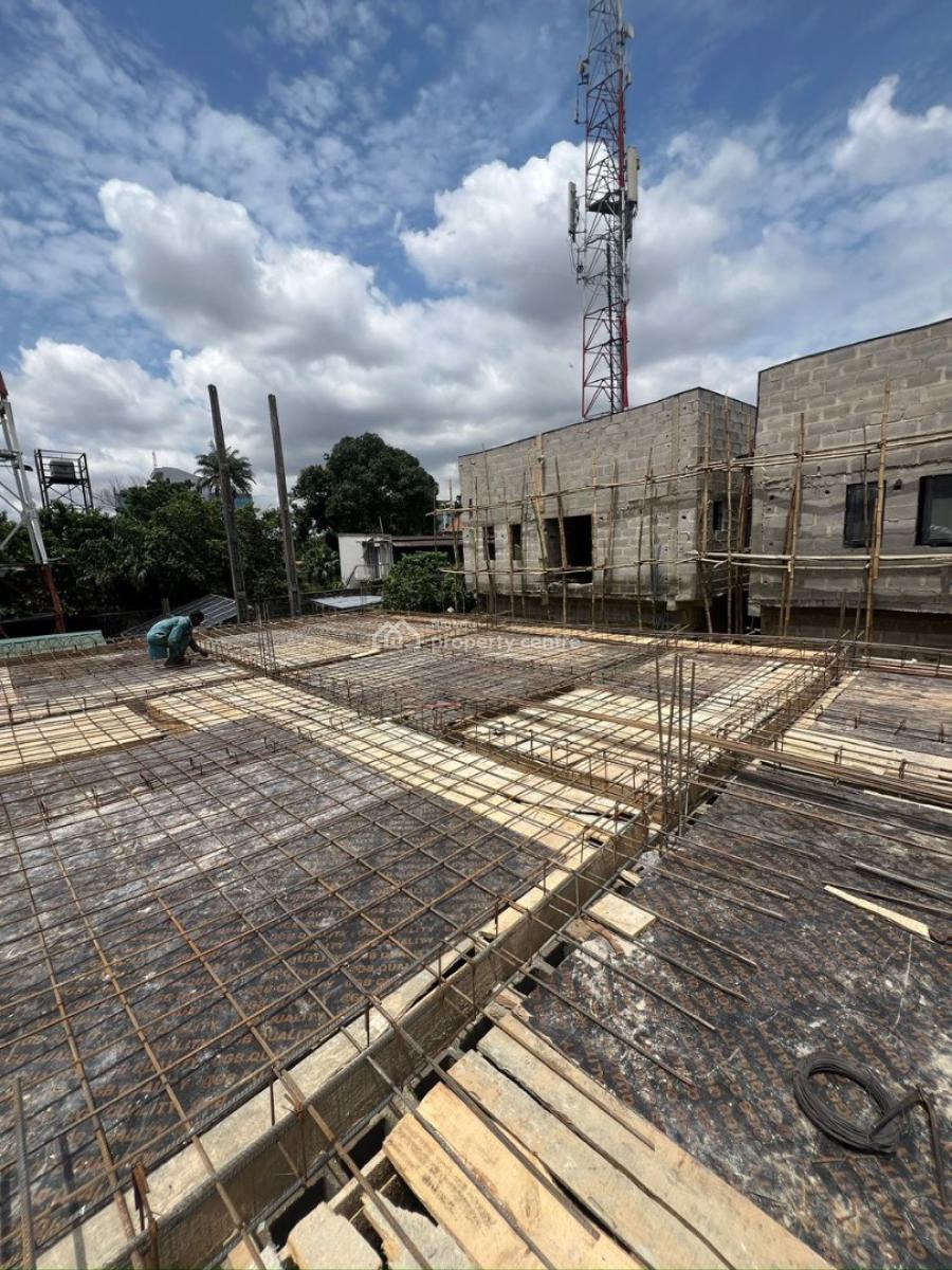 Affordable 1 Bedroom Apartment, Obanikoro, Shomolu, Lagos, House for Sale