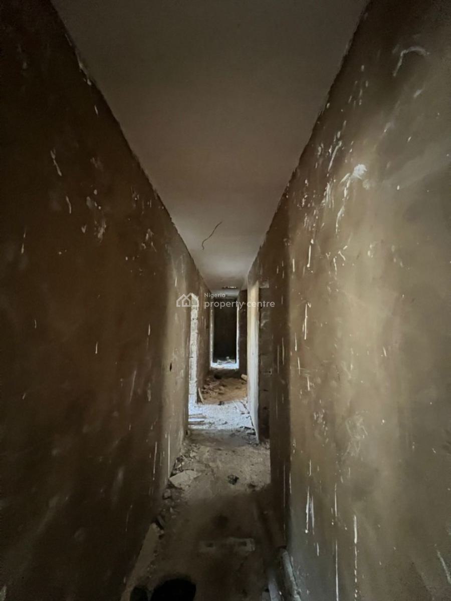 Affordable 1 Bedroom Apartment, Obanikoro, Shomolu, Lagos, House for Sale