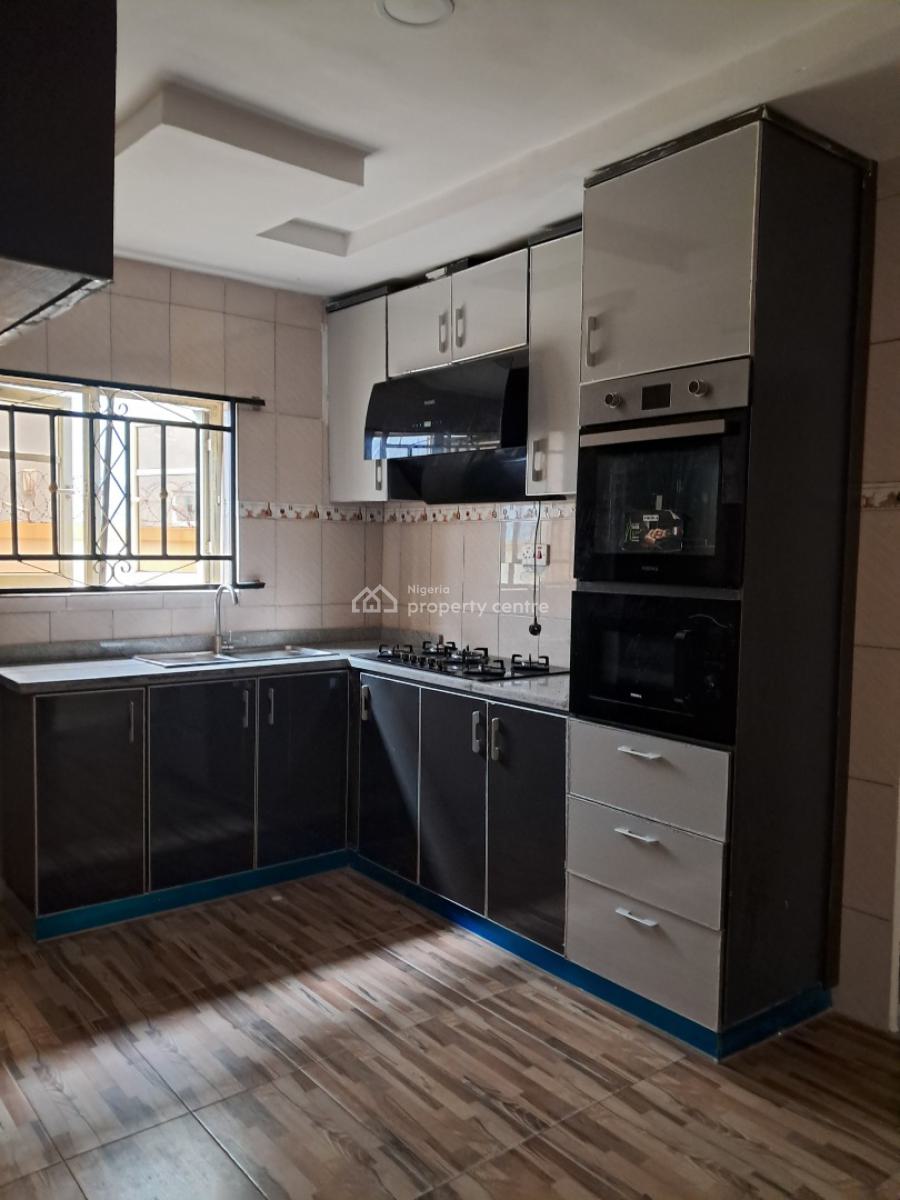 Luxury 2 Bedroom Flats Pop Blast, By Fmc, Asaba, Delta, Flat / Apartment for Rent