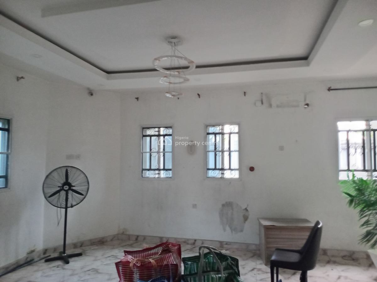 Standard Four Bedroom Bungalow with a Unit of 2 Bedroom Flat, Rumunduru, Port Harcourt, Rivers, Detached Bungalow for Sale