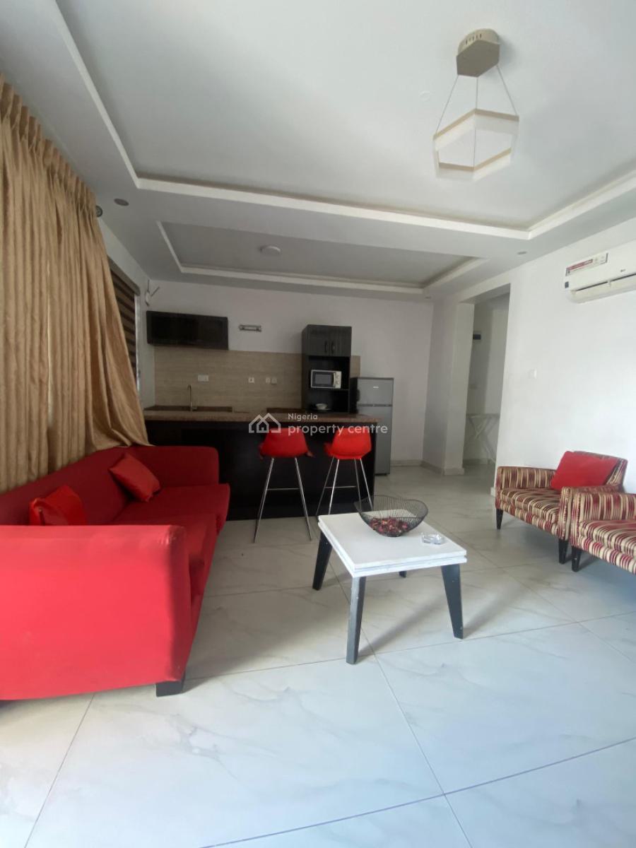1 Bedroom and Studio Apartment, Salem, Lekki, Lagos, Mini Flat (room and Parlour) Short Let
