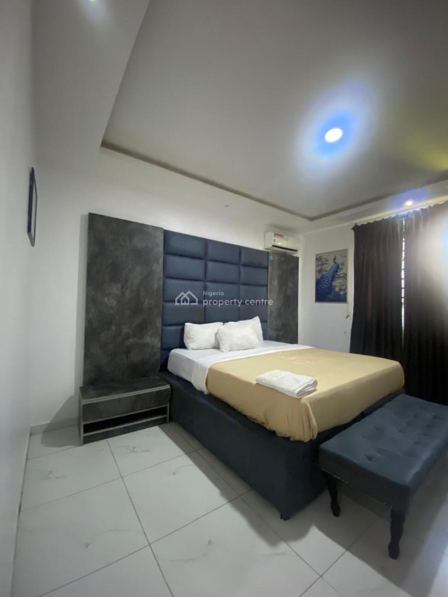 1 Bedroom and Studio Apartment, Salem, Lekki, Lagos, Mini Flat (room and Parlour) Short Let