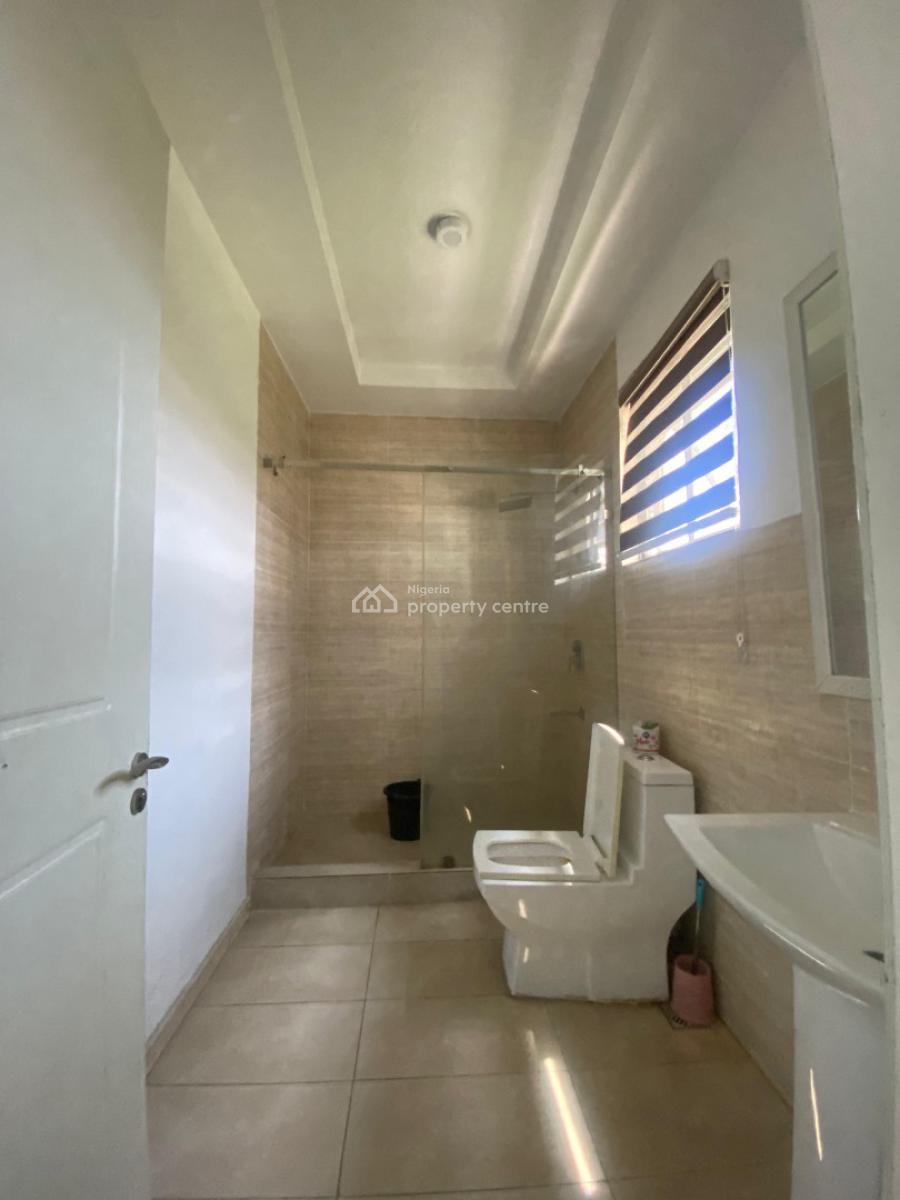 1 Bedroom and Studio Apartment, Salem, Lekki, Lagos, Mini Flat (room and Parlour) Short Let