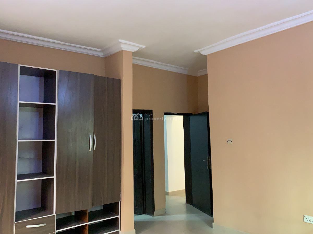 Big Luxurious 3 Bedroom Apartment in an Access Code Estate, Chevron, Osapa, Lekki, Lagos, Flat / Apartment for Rent