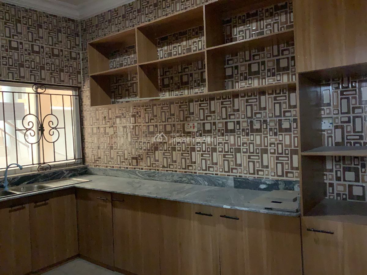 Big Luxurious 3 Bedroom Apartment in an Access Code Estate, Chevron, Osapa, Lekki, Lagos, Flat / Apartment for Rent