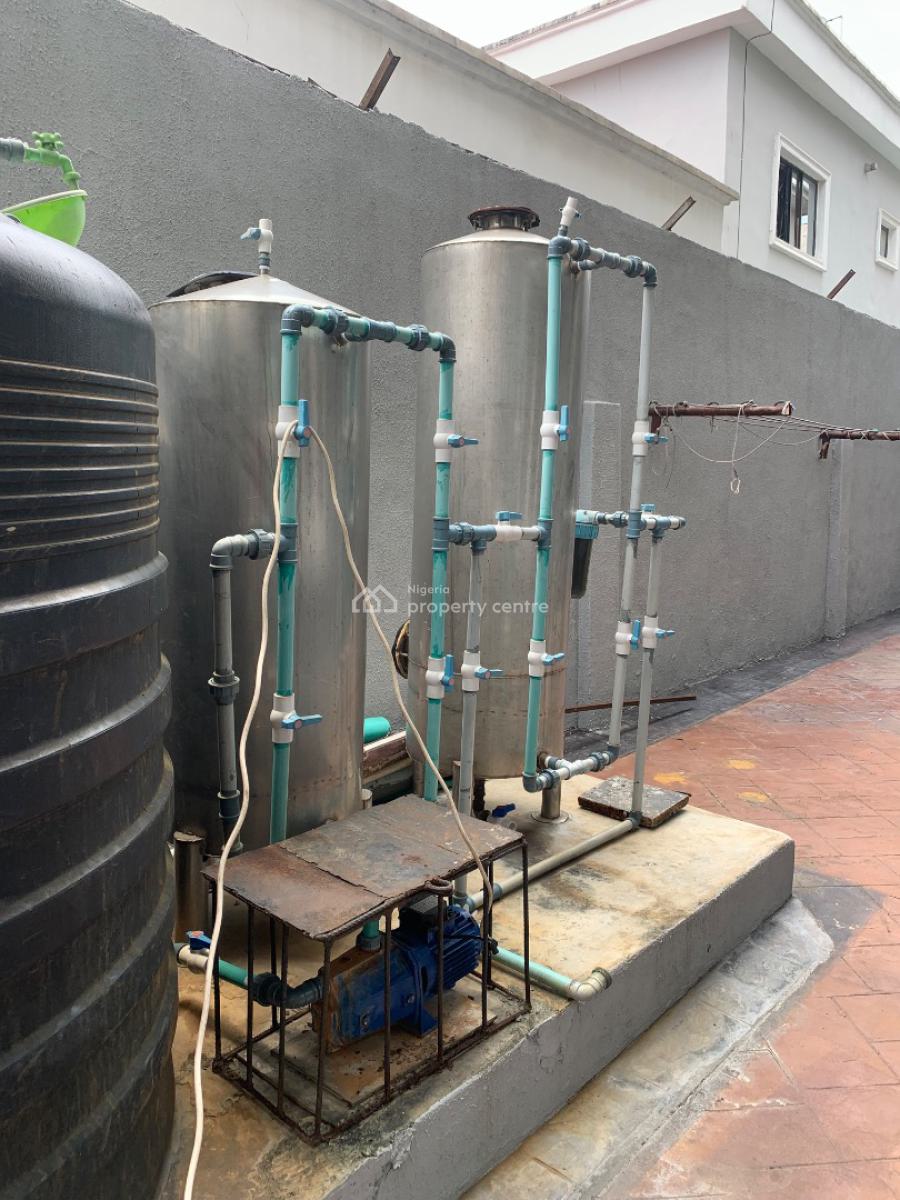 Big Luxurious 3 Bedroom Apartment in an Access Code Estate, Chevron, Osapa, Lekki, Lagos, Flat / Apartment for Rent