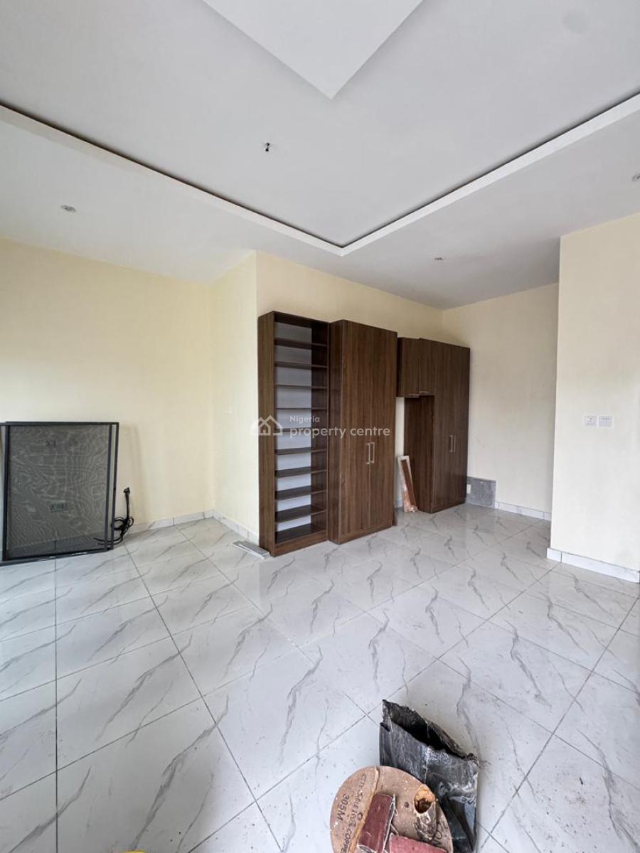 Spacious 4 Bedrooms Call to Access Estate, Ologolo, Lekki, Lagos, House for Sale