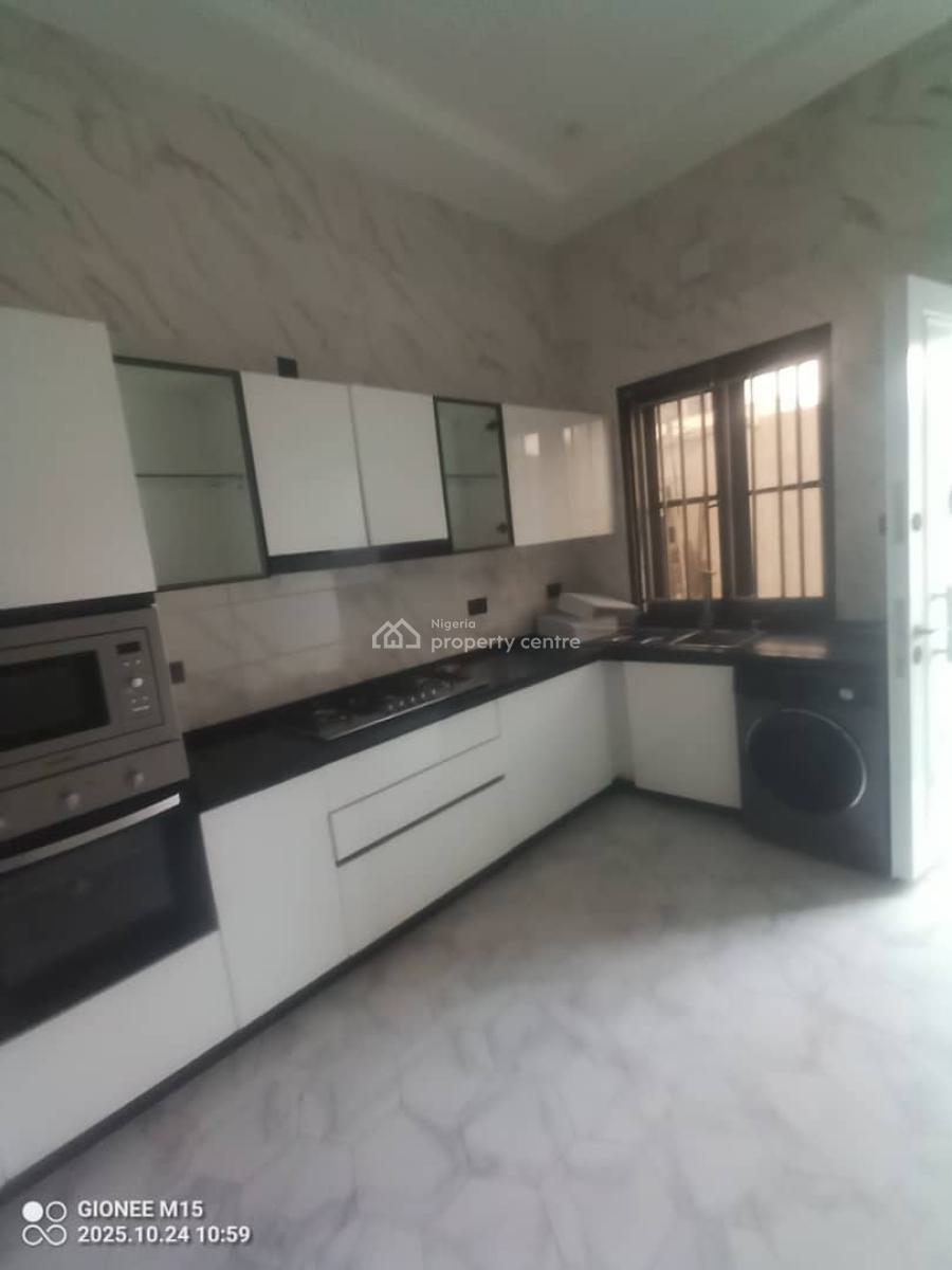 Spacious Fully Service 4 Bedroom Terrace with a Bq, Parkview Estate, Parkview, Ikoyi, Lagos, Terraced Duplex for Rent