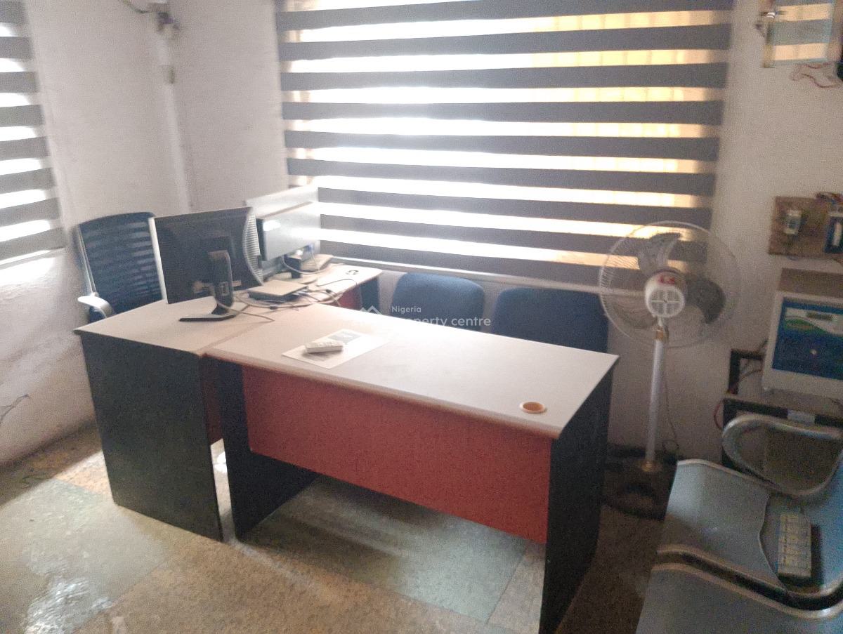 Show Room Space, Allen, Ikeja, Lagos, Shop for Rent