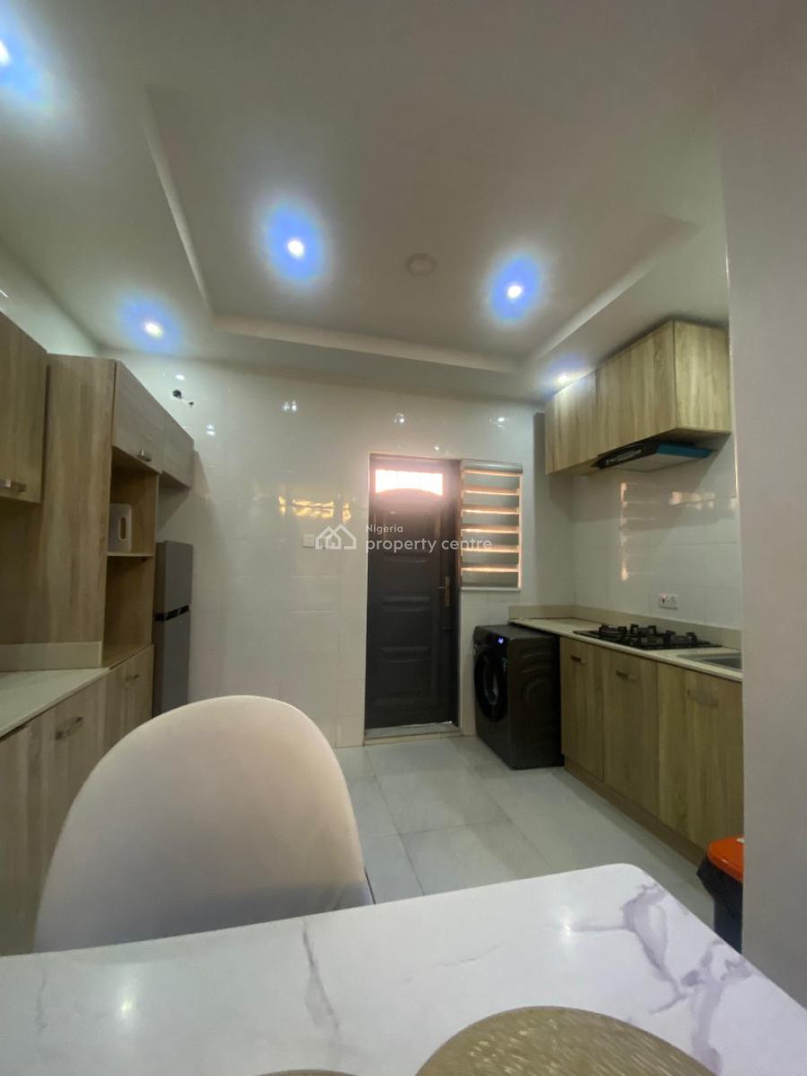 Comfy 2 Bedroom, Ikate/chisco, Lekki, Lagos, Flat / Apartment Short Let